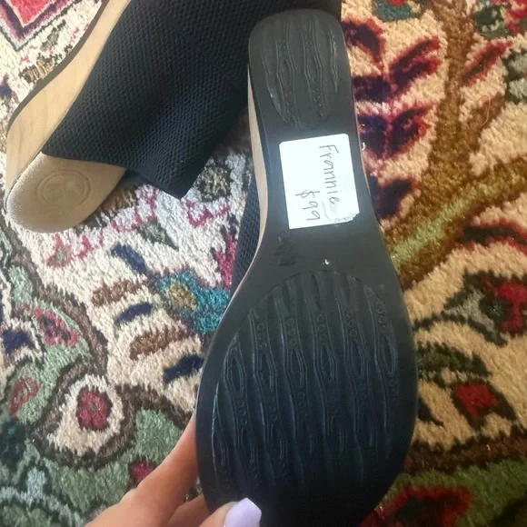 CHARLESTON SHOE CO. Black Woven Clogs “Frannie” SIZE 37! BRAND NEW! - Picture 4 of 6
